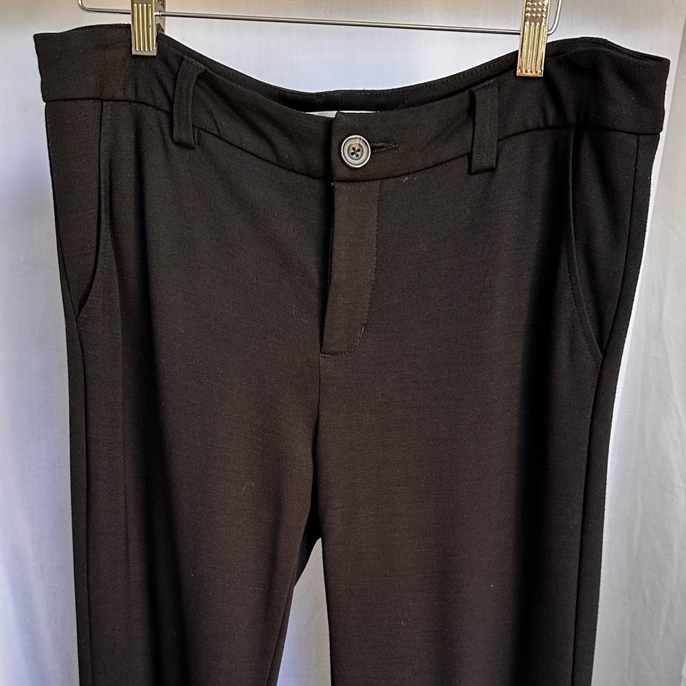Women’s CAbi pants
